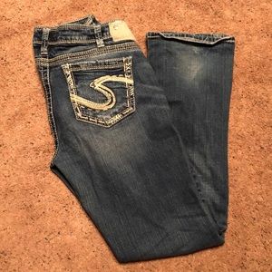 Silver Jeans Tuesday Baby Boot Cut 33/31